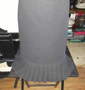 Karen Scott Black lined skirt